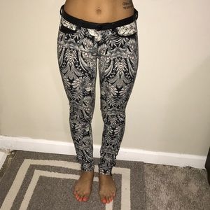 Zara Printed Skinny’s